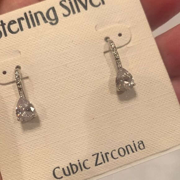 Pierced Earrings Sterling Silver Cubic Zirconia Fishhook - Picture 4 of 6